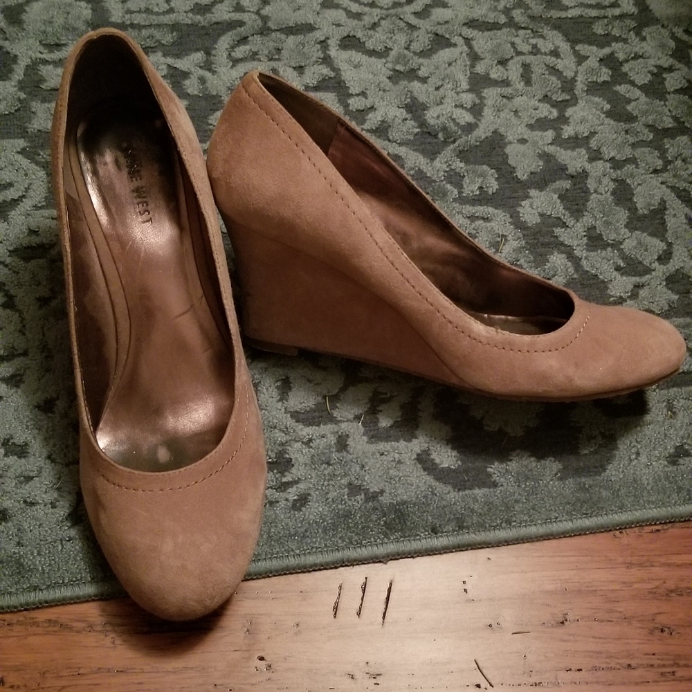 Nine West Wedge Round Toe